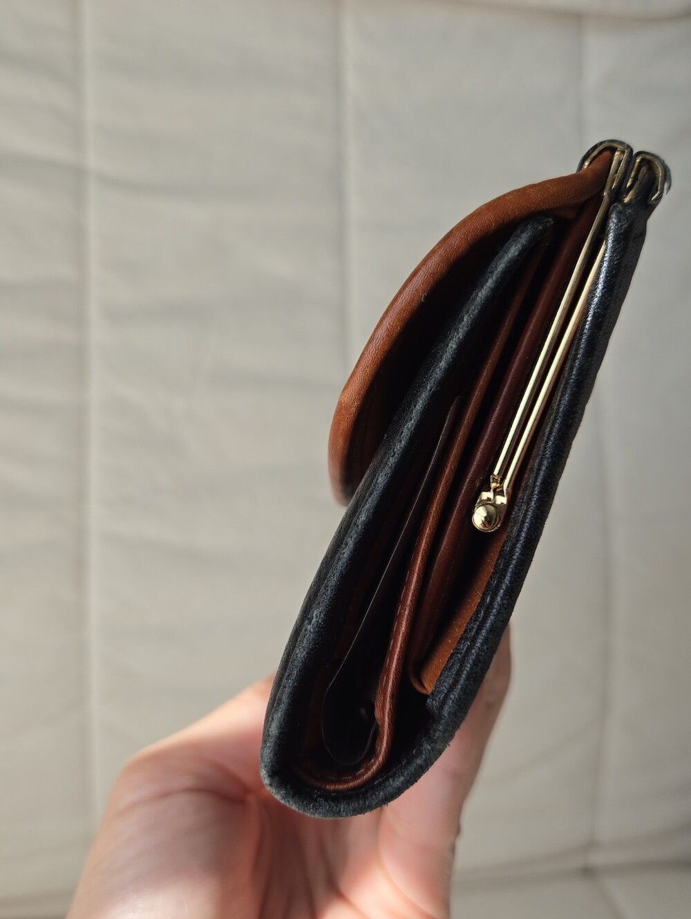 Vintage Dooney & Bourke All Weather Wallet Black Brown - Picture 4 of 16